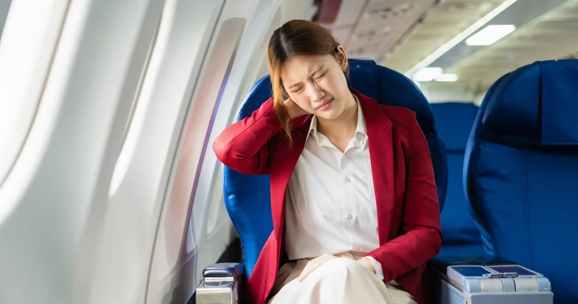 How to avoid ear pain during flight